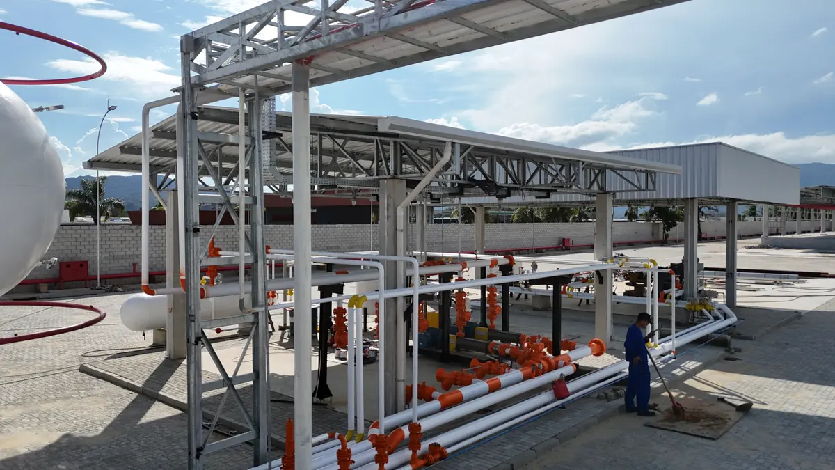 Obra industrial | Consigaz Porto Belo detalhe